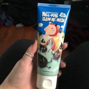 Hell Pore clean up mask